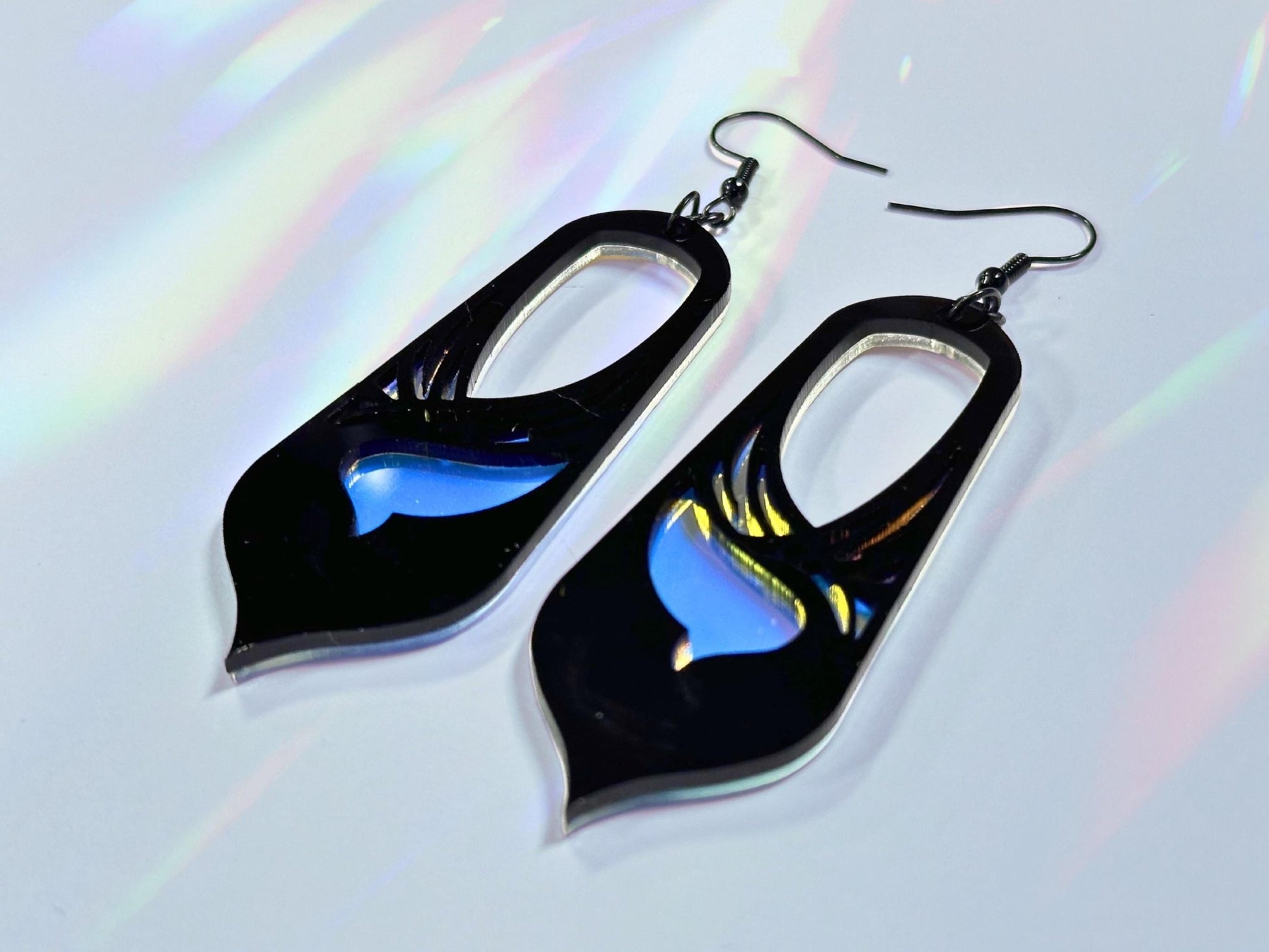 Bronwyn | Black & Iridescent - Painted Raina