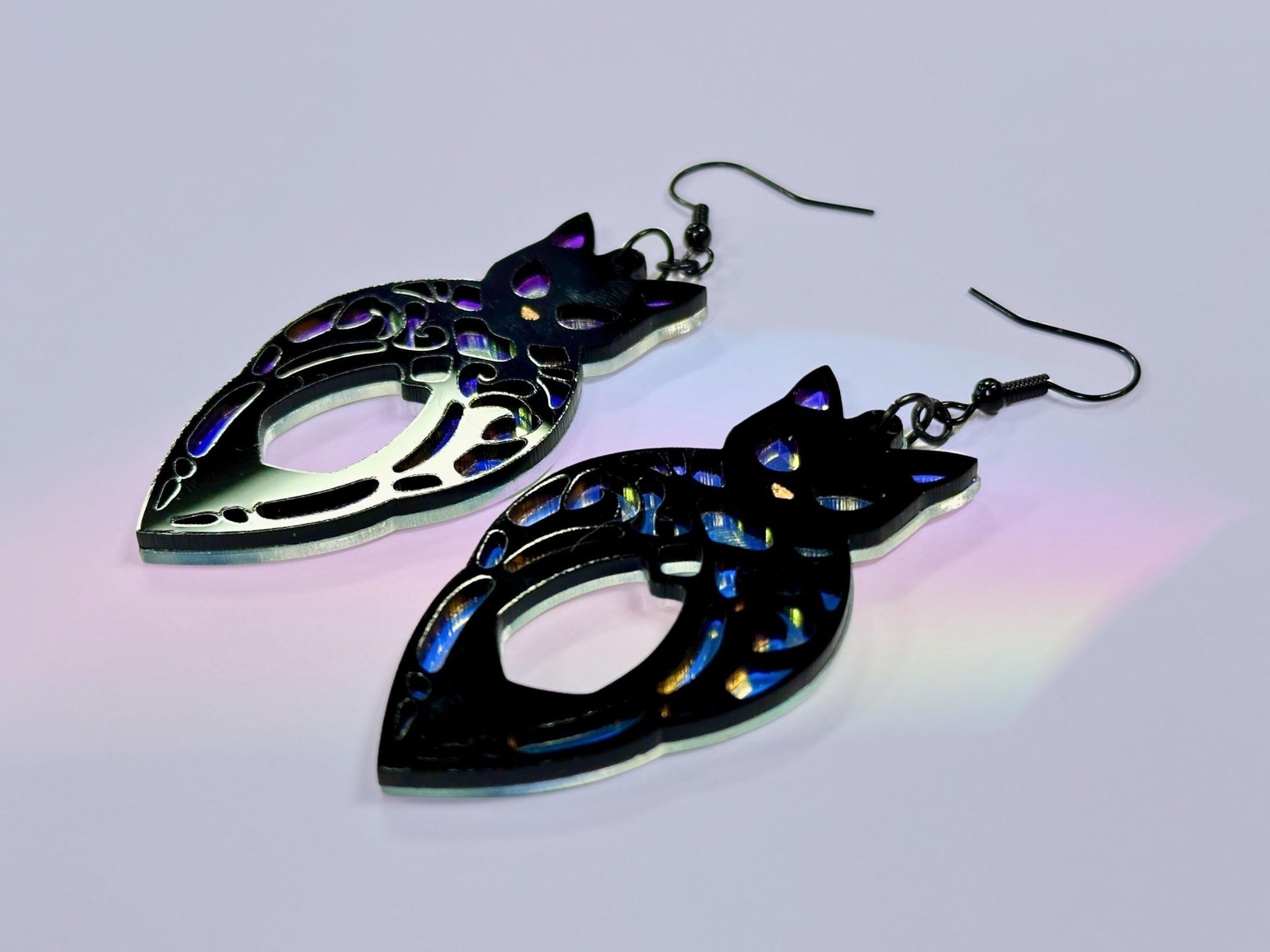 Egyptian Cat | Black & Iridescent - Painted Raina