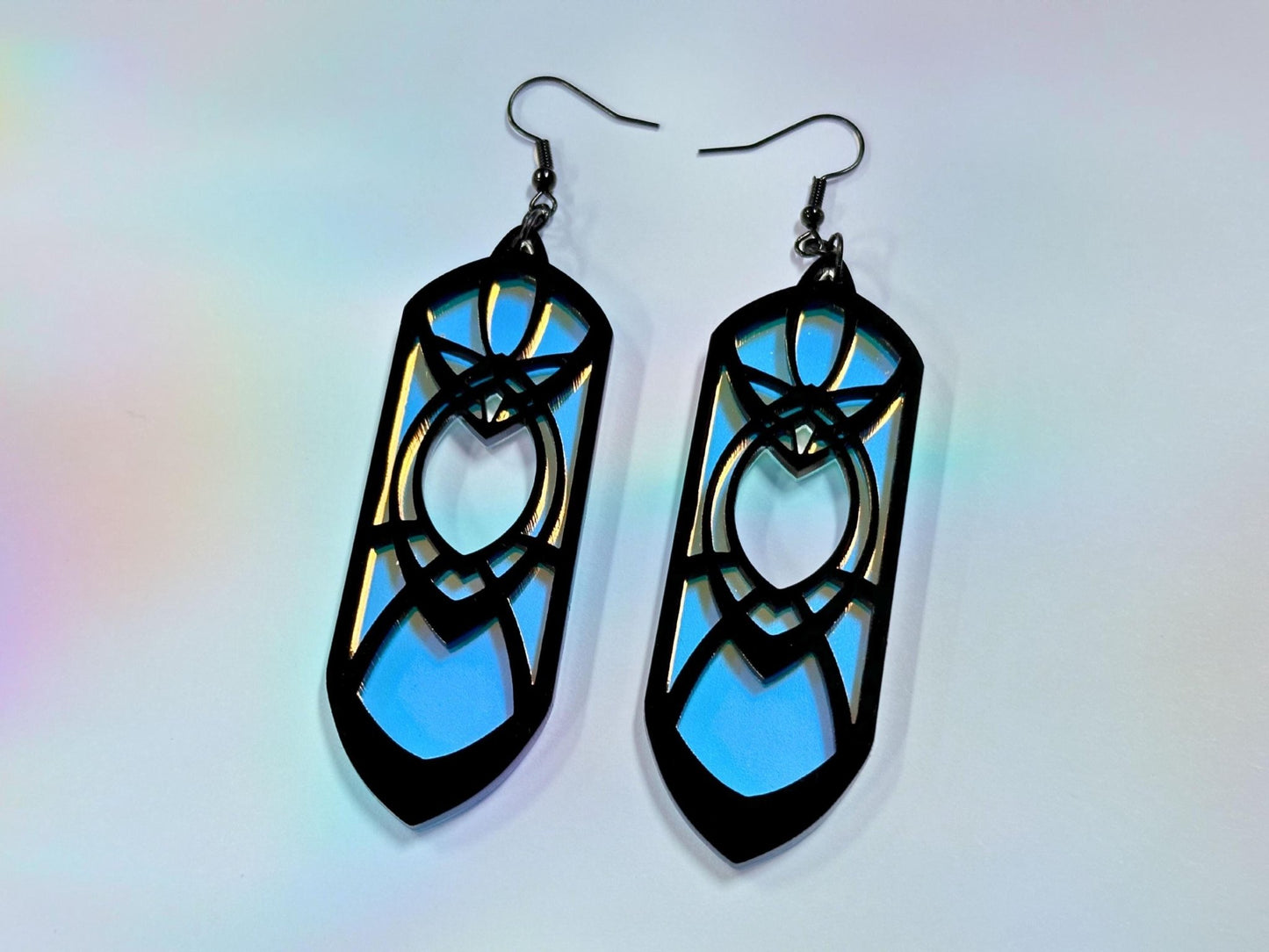 Eowyn | Black & Iridescent - Painted Raina