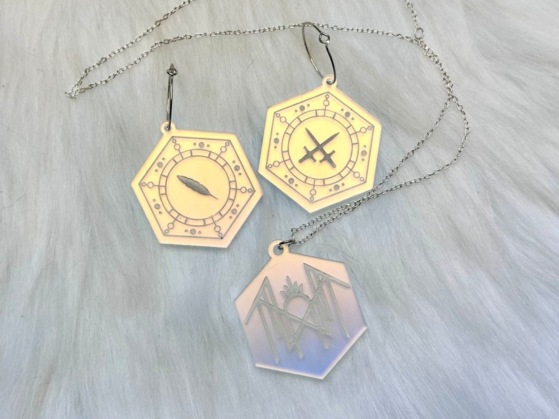 Iridescent Arcadia Jewelry Set - Painted Raina