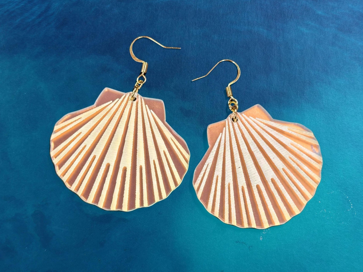 Iridescent Lion's Paw Scallop Shell Earrings - Painted Raina