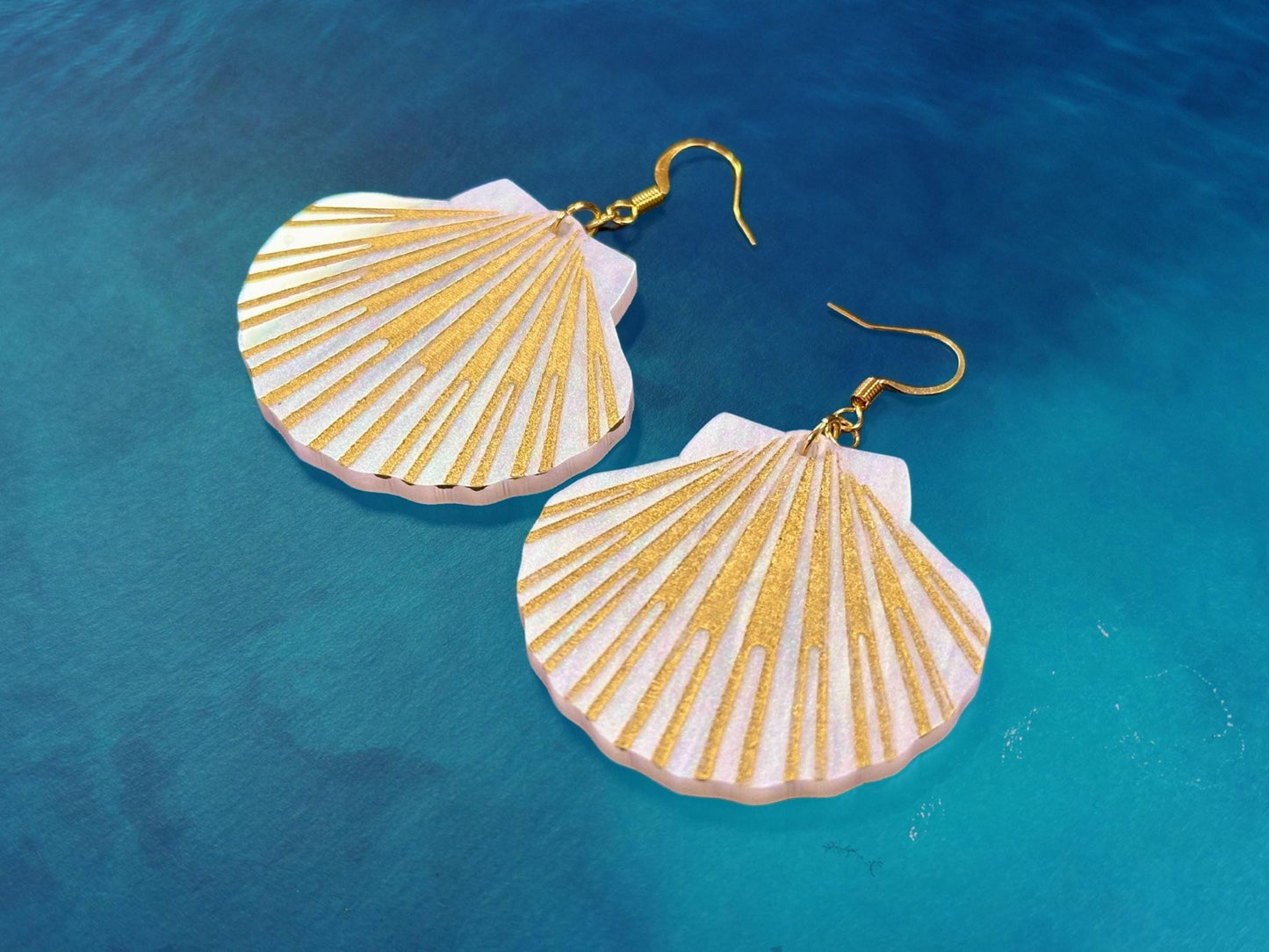 Lion's Paw Scallop Shell Earrings | White and Gold - Painted Raina