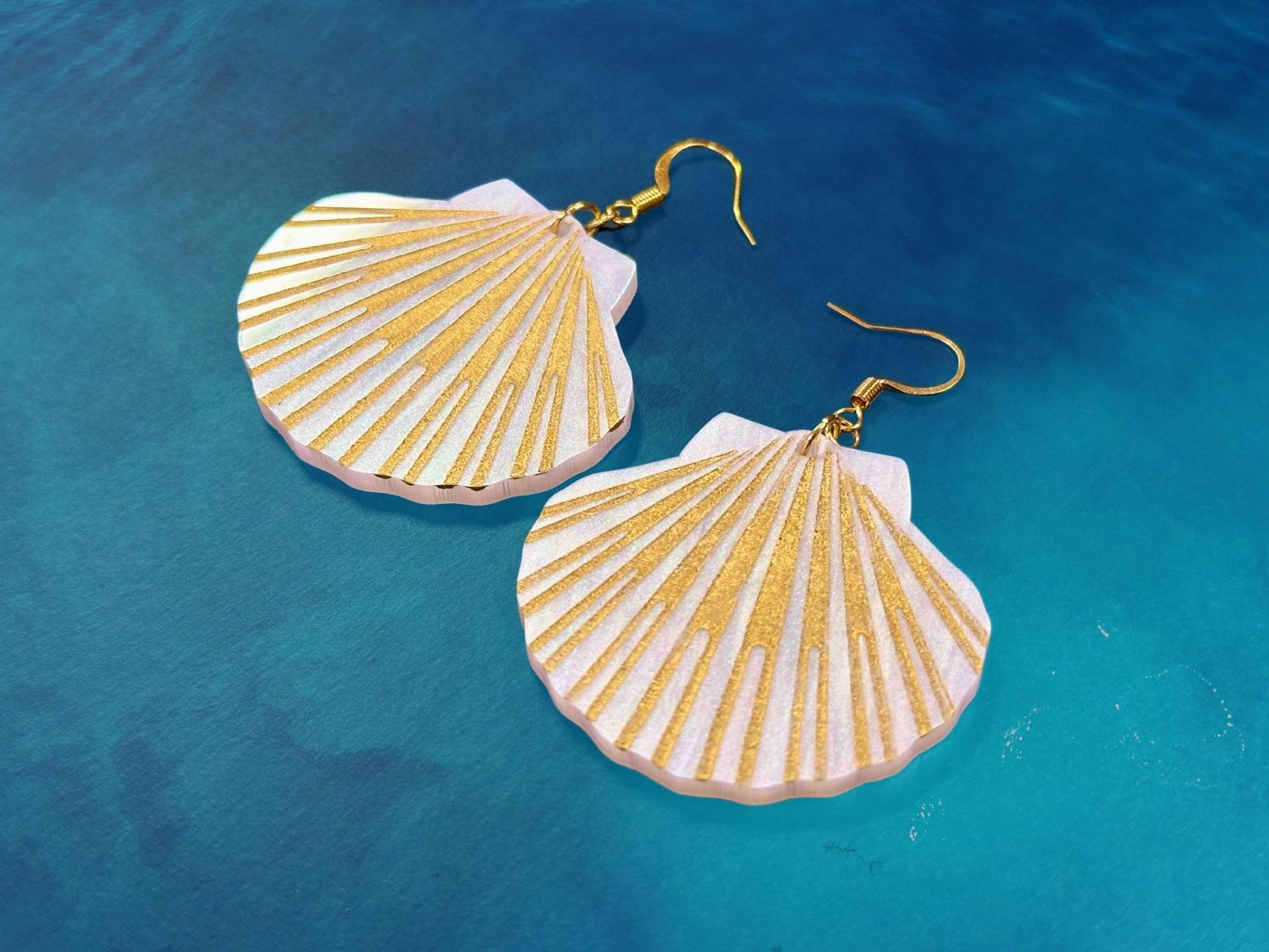 Lion's Paw Scallop Shell Earrings | White and Gold - Painted Raina