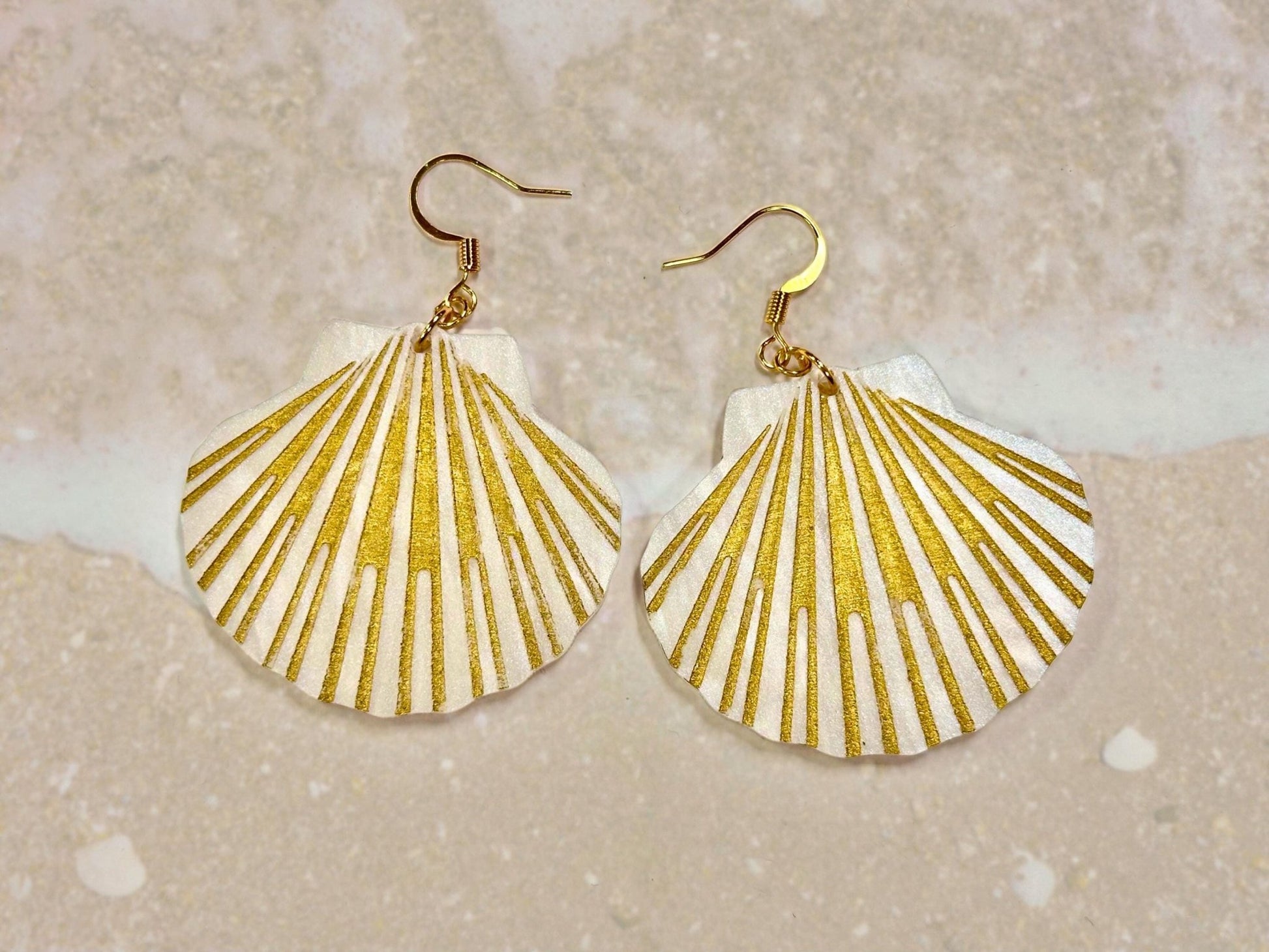 Lion's Paw Scallop Shell Earrings | White and Gold - Painted Raina