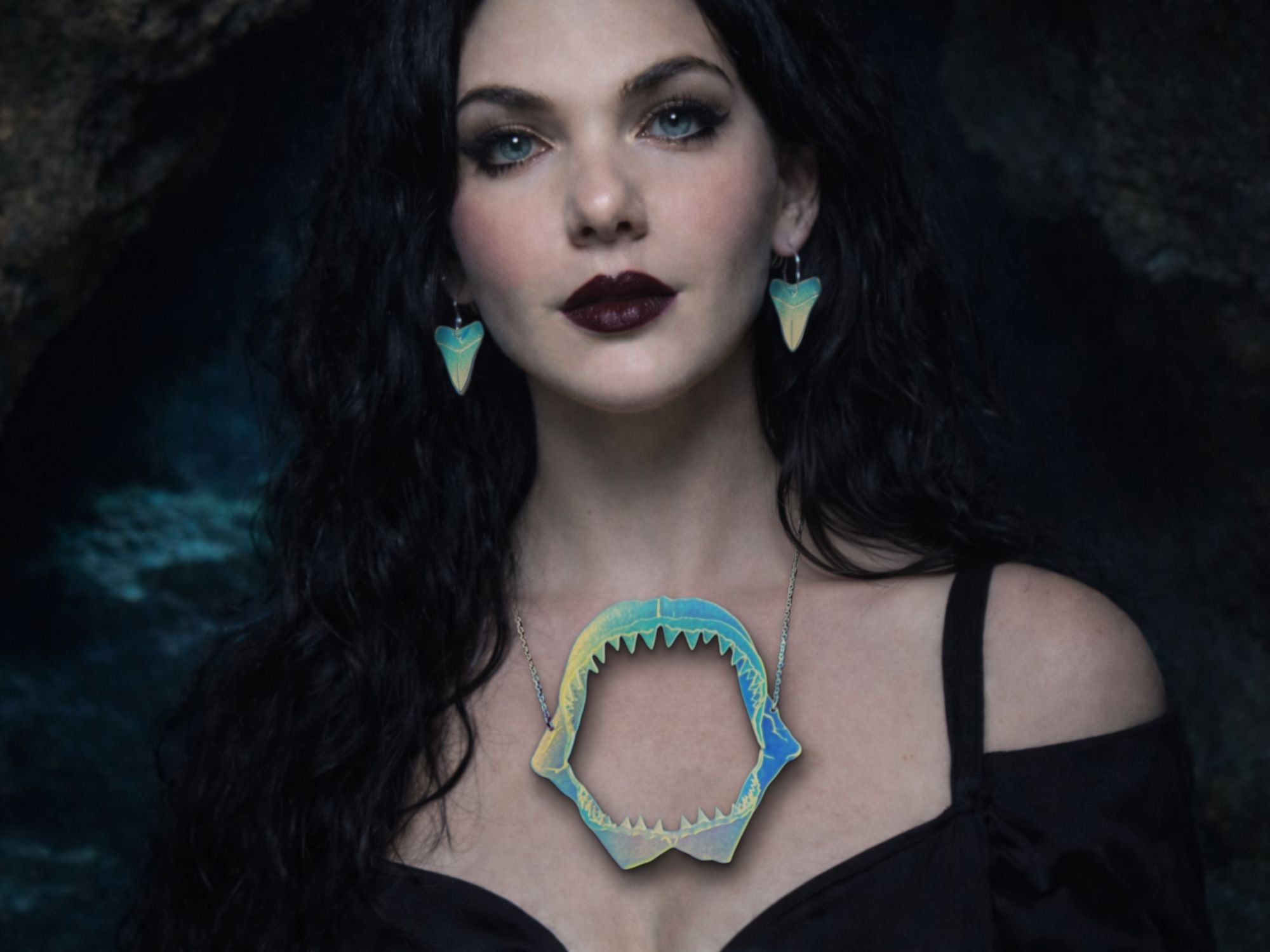 Apex Shark Set | Iridescent Glow
