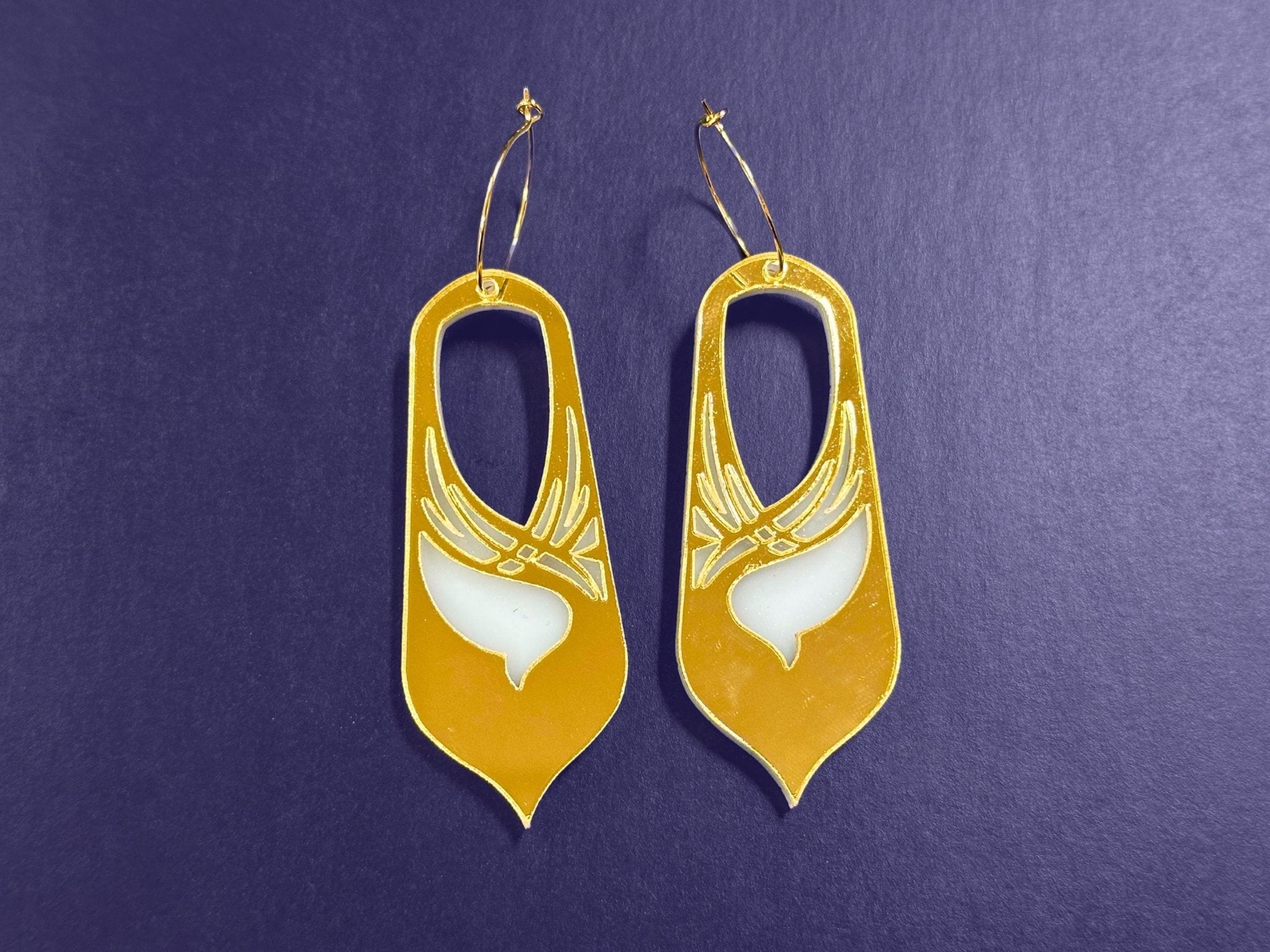 Bronwyn | Gold & White - Painted Raina