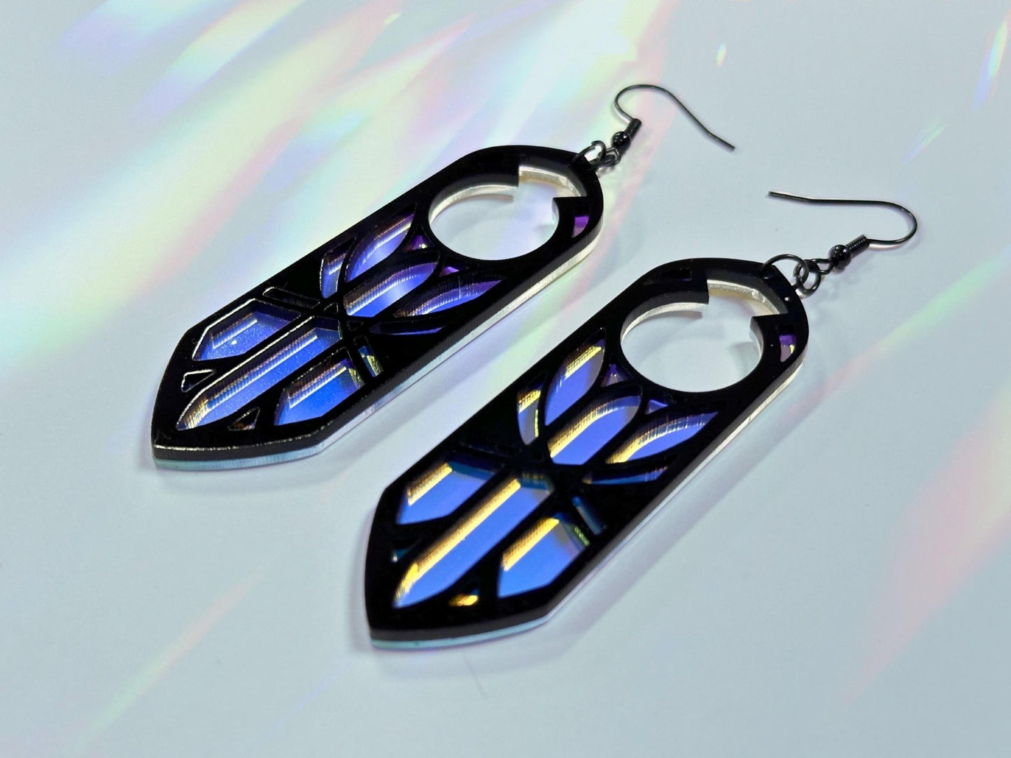 Disa | Black & Iridescent - Painted Raina