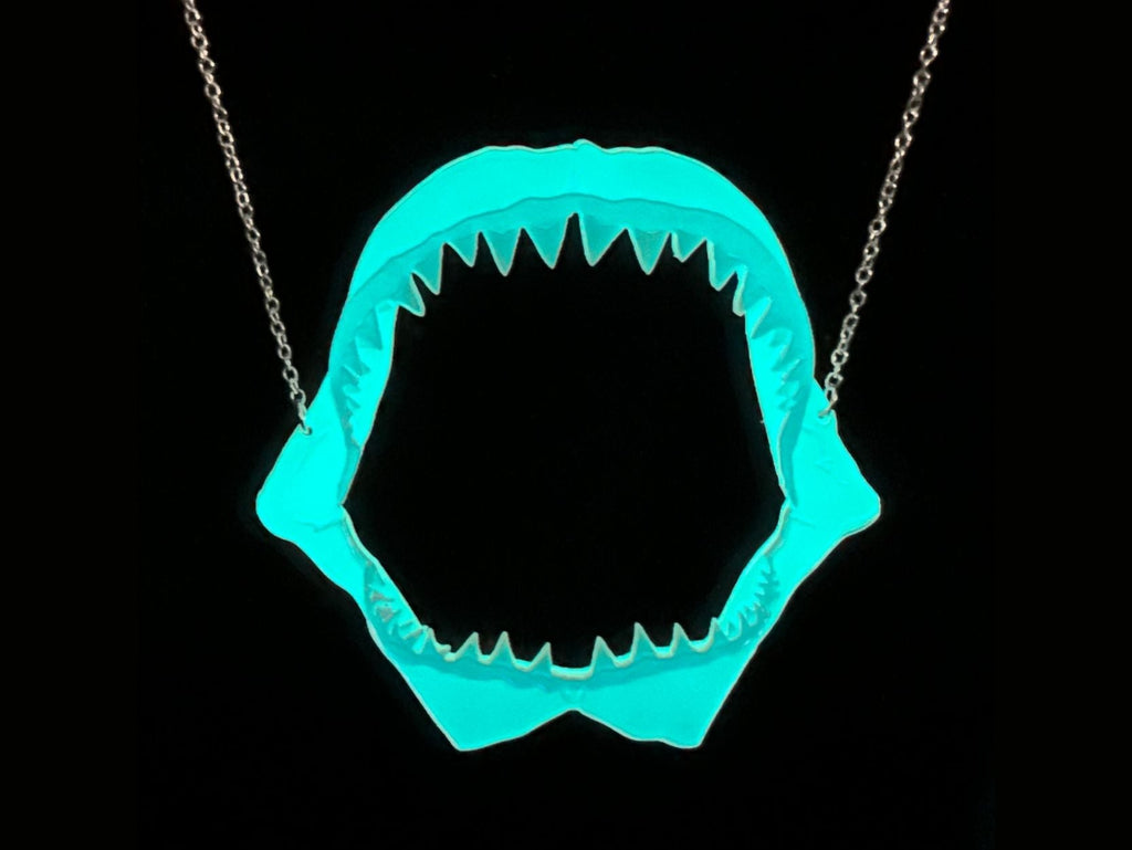glow in the dark shark jaw necklace iridescent acrylic luminous statement jewelry