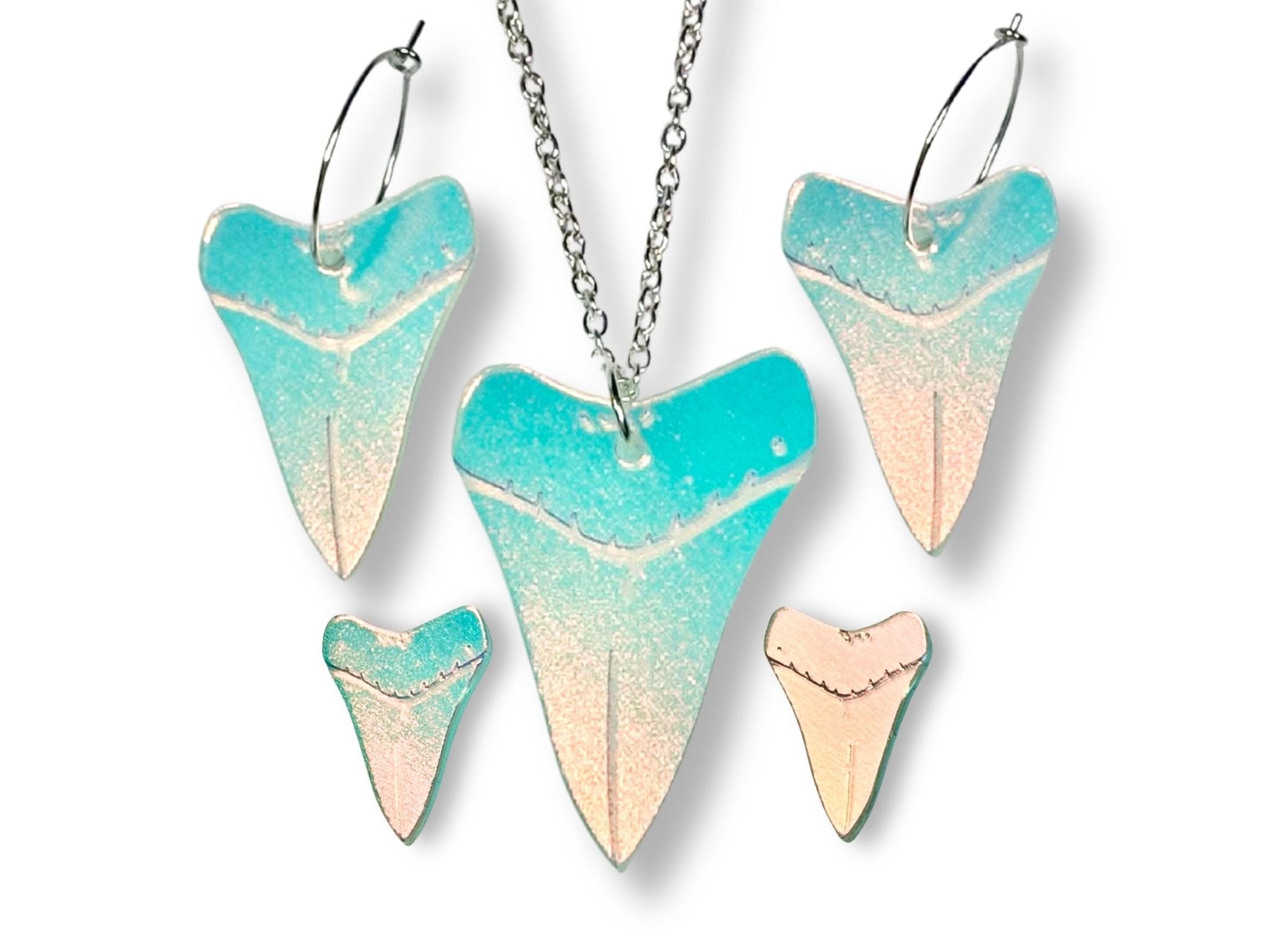 Take a Bite Shark Tooth Set | Iridescent Glow